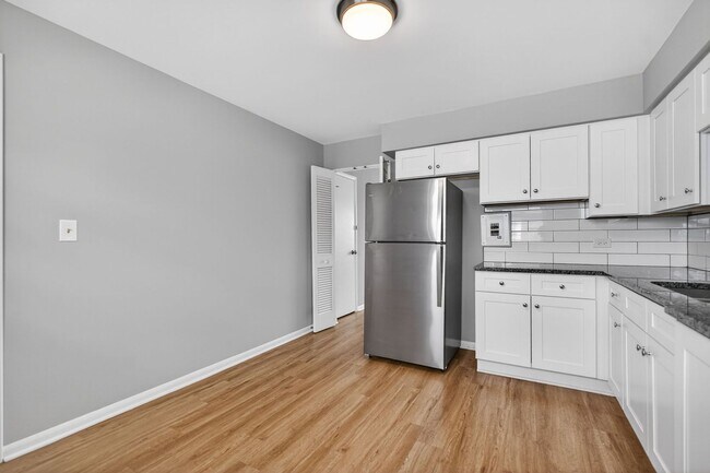 Interior Photo - 34-46 Kensington Apartments