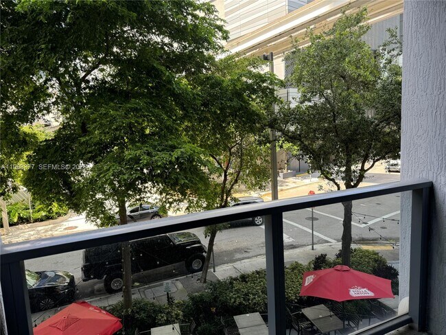 Building Photo - 31 SE 6th St