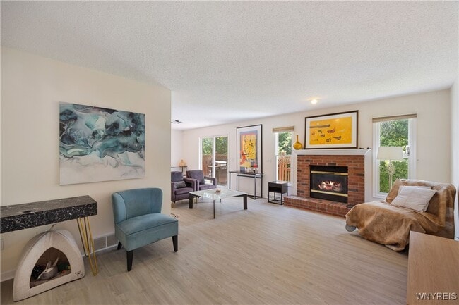 Building Photo - 5411 Village Station Cir