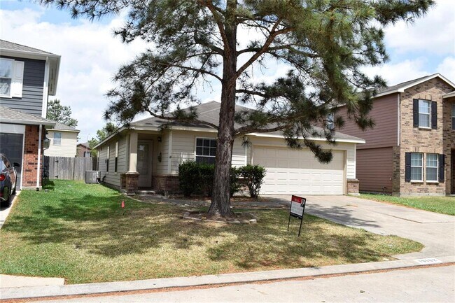 Primary Photo - 19102 Prairie Bluff Dr