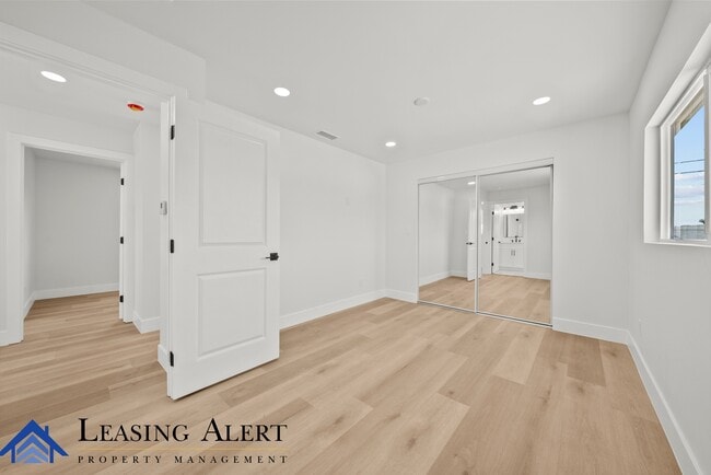 Building Photo - 16448 Lassen St