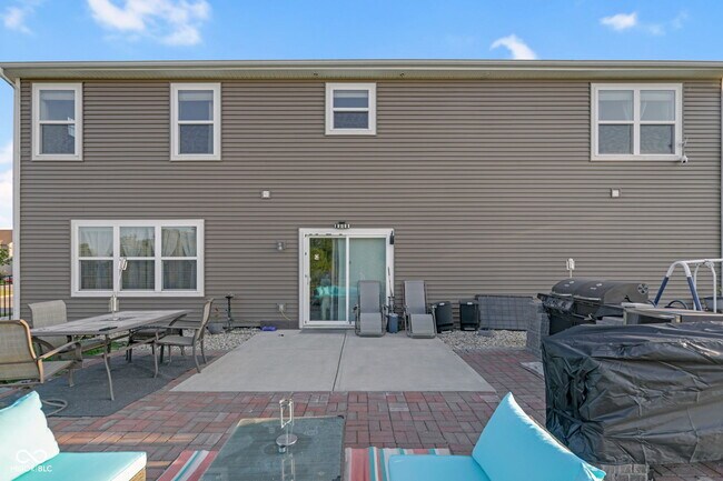 Building Photo - 1012 Parker Ln
