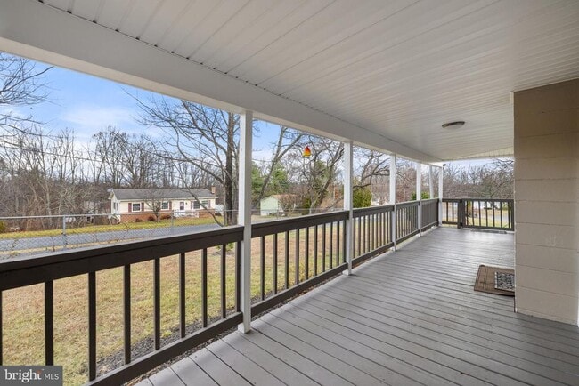 Building Photo - 239 McDonald Rd