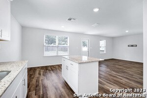 Building Photo - 7359 Yucca Pl