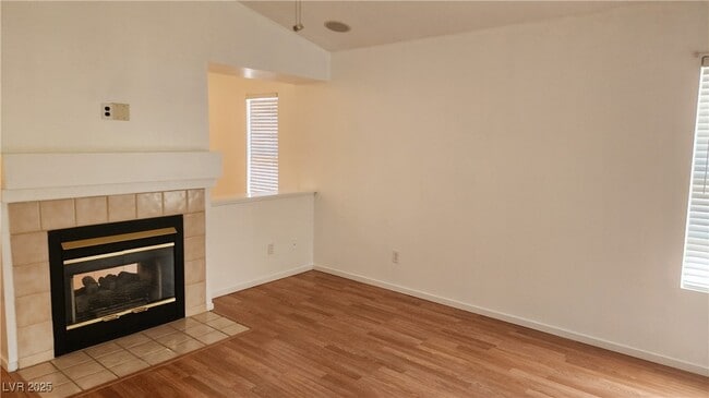 Building Photo - 5429 Cove Point Dr