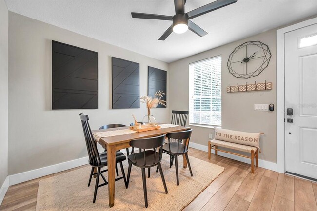 Building Photo - 10635 Marsha Dr