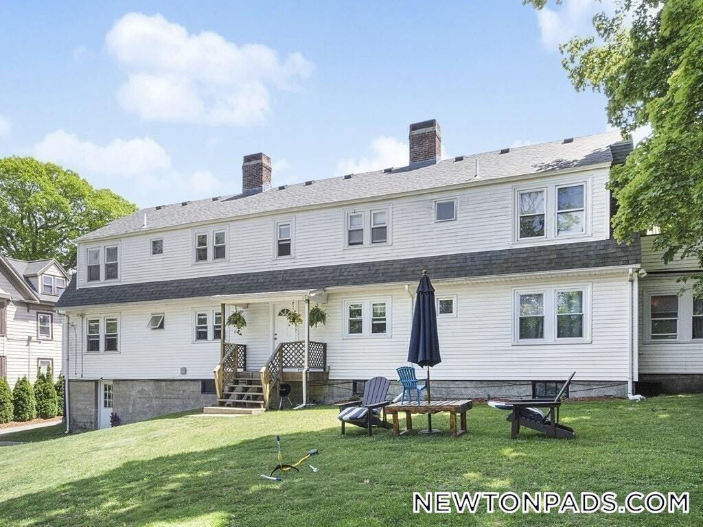 Building Photo - 1145 Boylston St