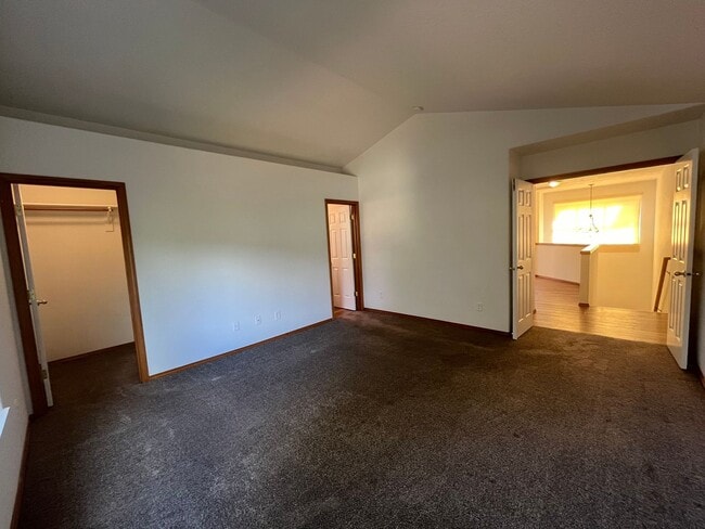 Building Photo - 3-Bedroom, 2-Bath, 1454sq ft Home!