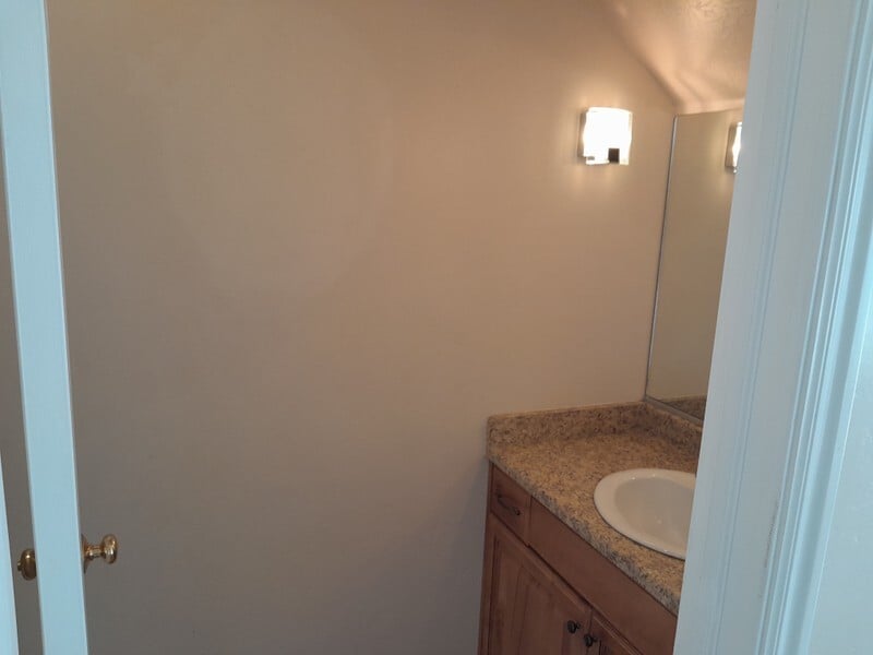 Building Photo - 1033 E 500 S
