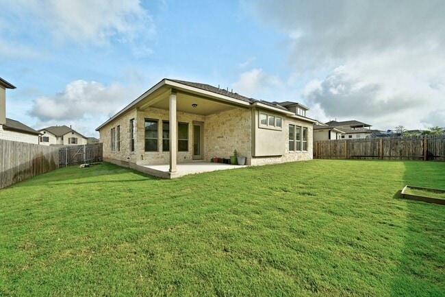 Building Photo - 6725 Denia Dr