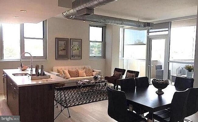 Building Photo - 3409 Wilson Blvd