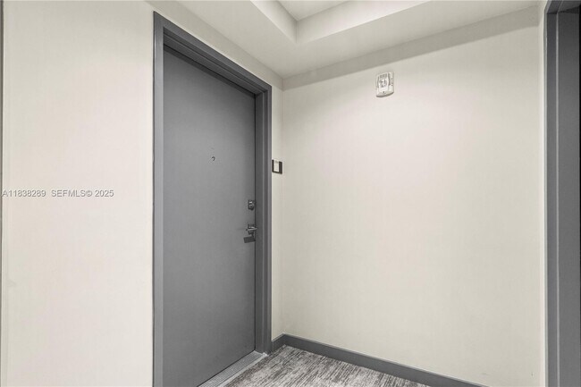 Building Photo - 5300 Paseo Blvd