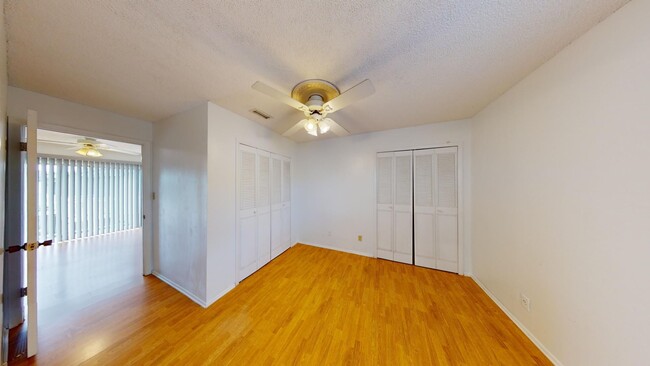 Building Photo - 1 BR/1 BA Condo In Winter Park - Available...