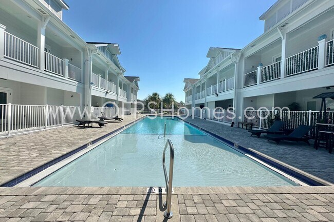 Building Photo - 100 Beach Dr