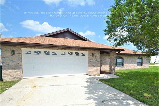 Building Photo - 2900 Sweet Springs St