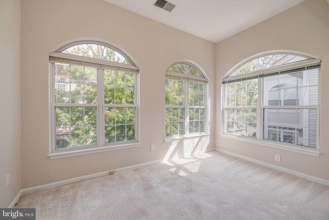 Building Photo - 7707 Haynes Point Way