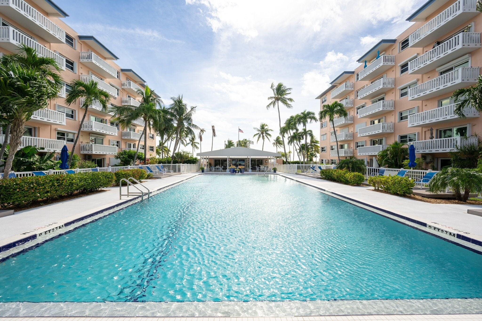Building Photo - 2601 S Roosevelt Blvd