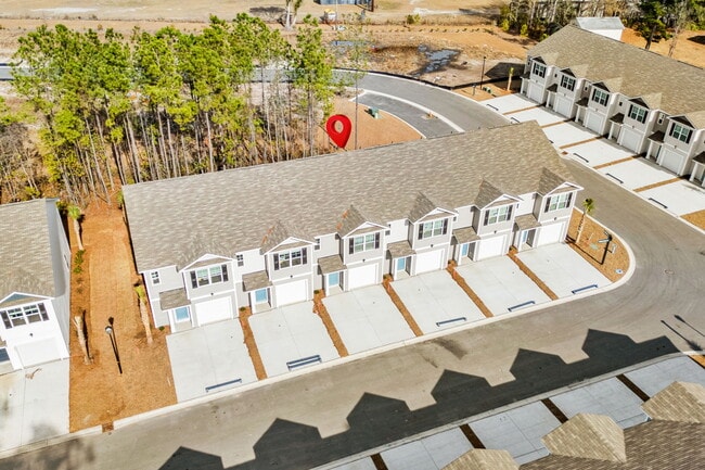 Building Photo - 612 Rd