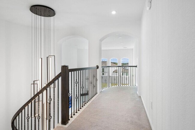 Building Photo - 920 Villa Rialto View