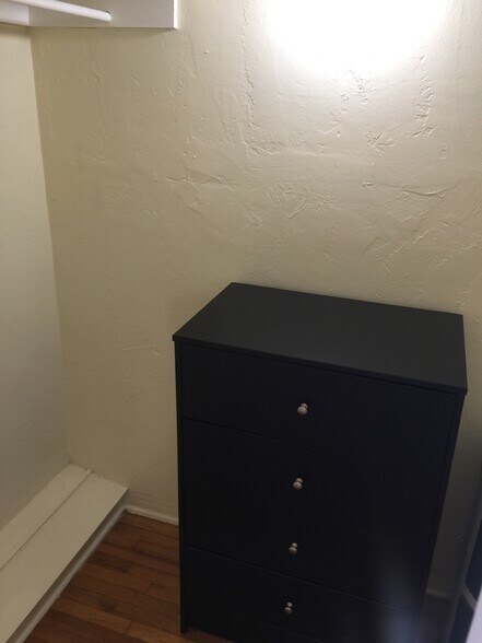 Building Photo - 2821 SW 1st Ave