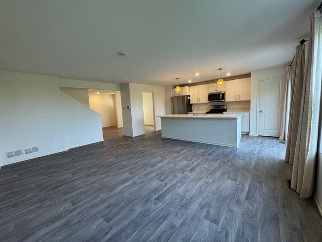 Building Photo - 2068 Canyon Creek Ct
