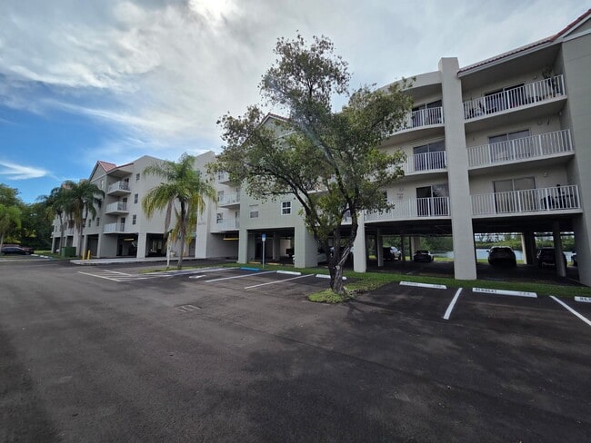 Building Photo - 8240 SW 210th St