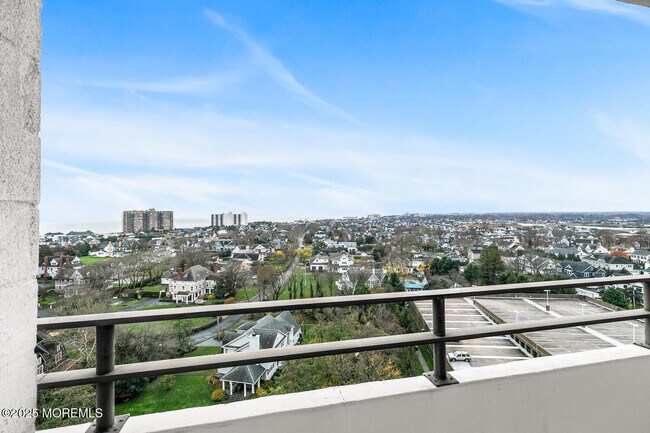 Building Photo - 1 Channel Dr