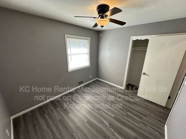 Building Photo - 10210 Fremont Ave