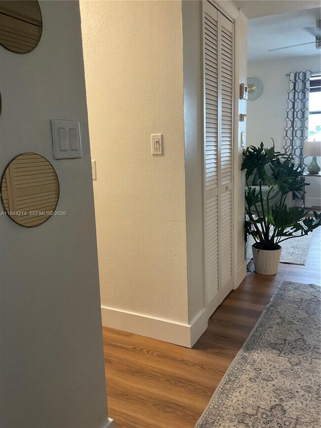 Building Photo - 1390 Ocean Dr