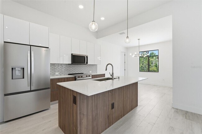 Building Photo - 14041 Newson Ln