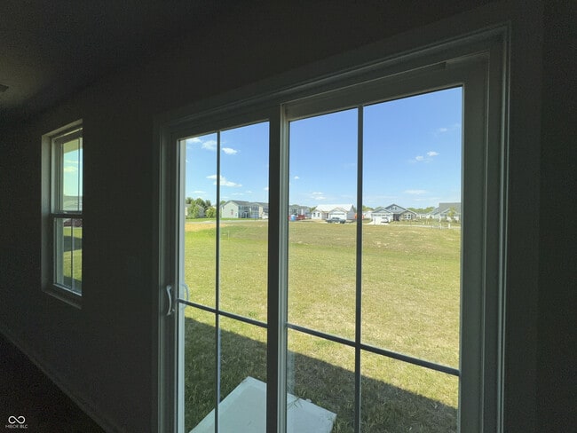 Building Photo - 1724 Plum Brook Dr