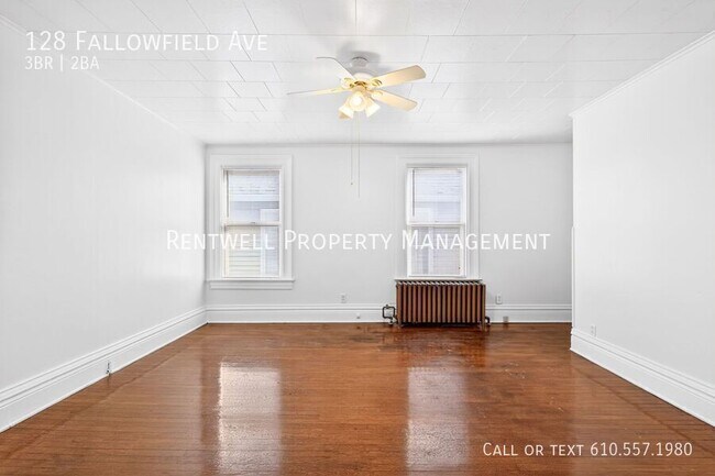 Building Photo - 128 Fallowfield Ave