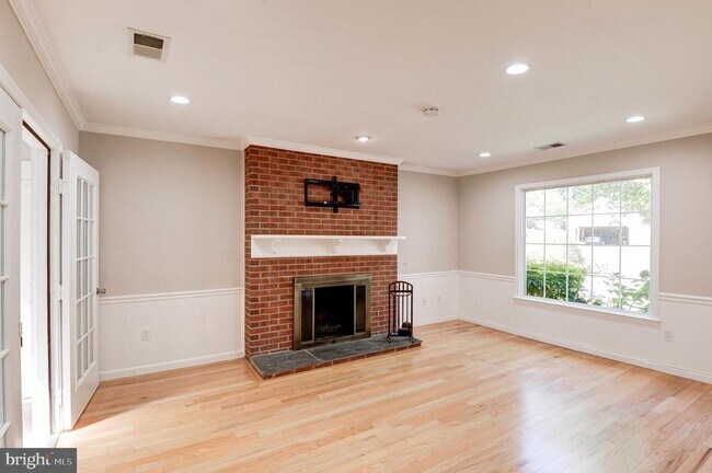 Building Photo - 12227 Ox Hill Rd