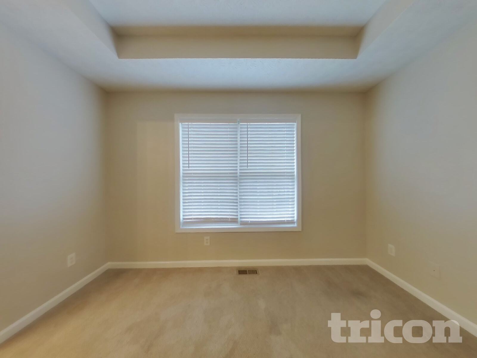 Building Photo - 125 Fawn Ln