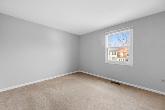 Building Photo - 9071 Loreleigh Way