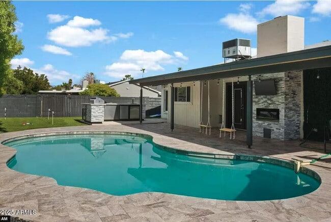 Building Photo - 4844 E Andora Dr