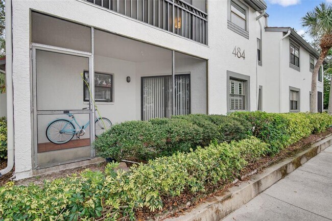 Building Photo - 484 Santa Cruz Pl NE