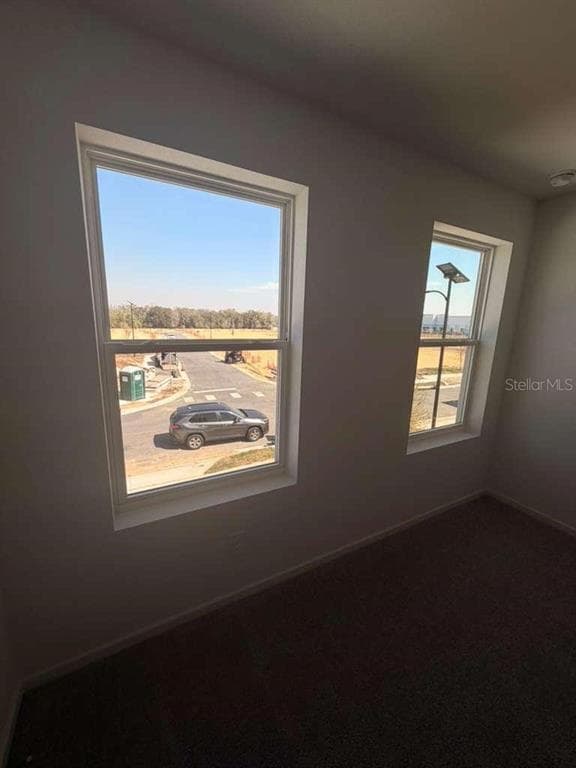 Building Photo - 848 Lynx St