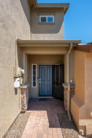 Building Photo - 652 Brindle Dr