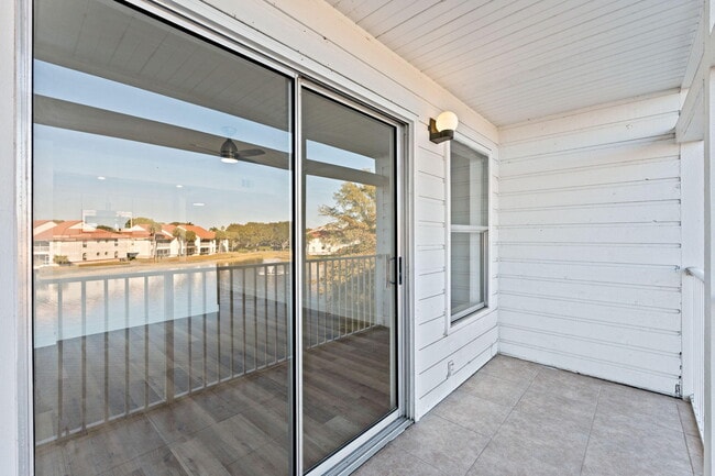 Building Photo - 271 Cypress Point Dr