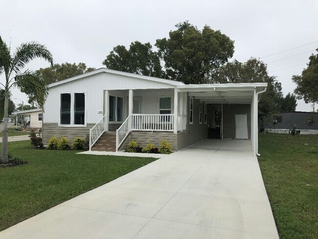 Primary Photo - 346 Eland Dr
