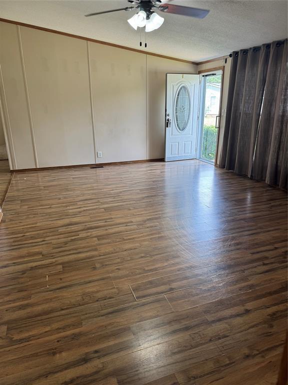Building Photo - 16350 Hill Country Ct
