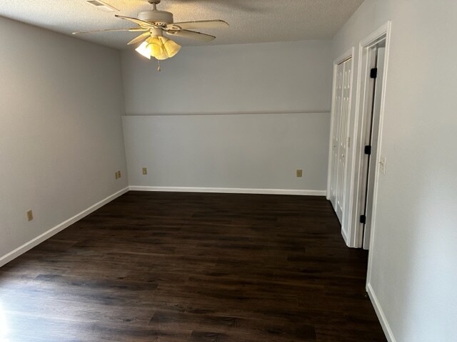 Building Photo - 119 Rockyreef Cir