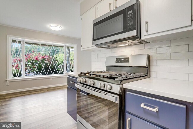 Building Photo - 6820 Wheatley Ct