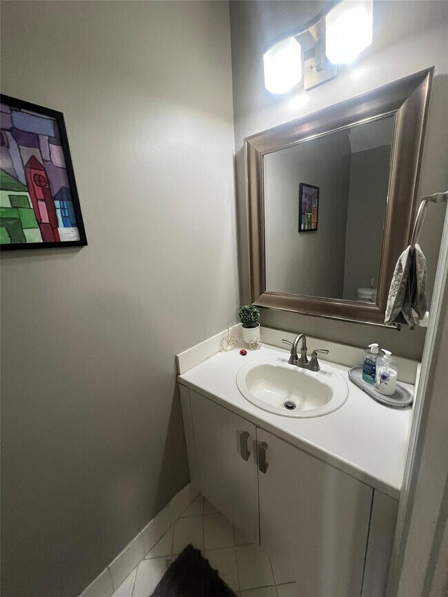 Building Photo - 3618 San Simeon Cir