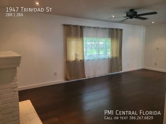 Building Photo - 1947 Trinidad St