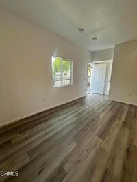Building Photo - 1441 N Carmelita Ave