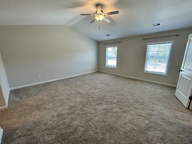 Building Photo - 144 Sunny Pt Lp