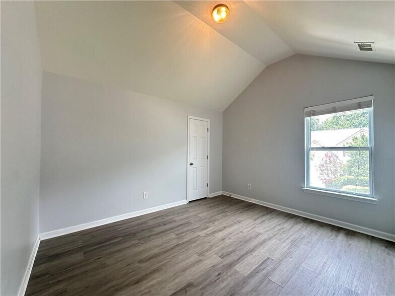 Building Photo - 1335 Rocky Shoals Ln