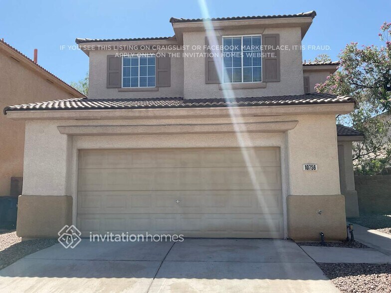 Primary Photo - 10756 Moroccan Ct